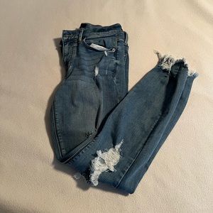 Express Cropped Jeans
